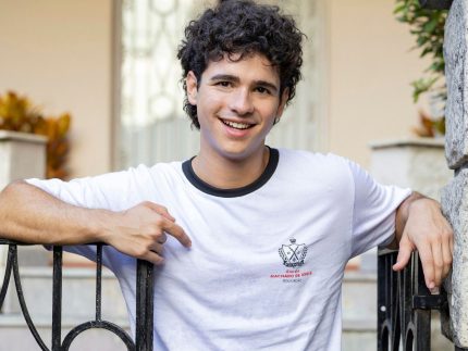 Mau Mau descobrirá que é gay em virada importante de “Quem Ama Cuida”