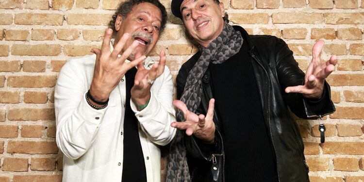 Vicente Barreto e Zeca Baleiro reativam memórias do interior nas parcerias que compõem o álbum em dupla 'Sembal'